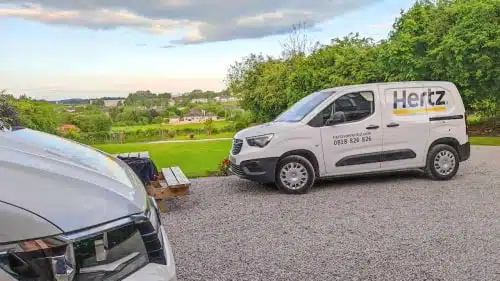 Location de voiture utilitaire pour la pêche au brochet en Irlande